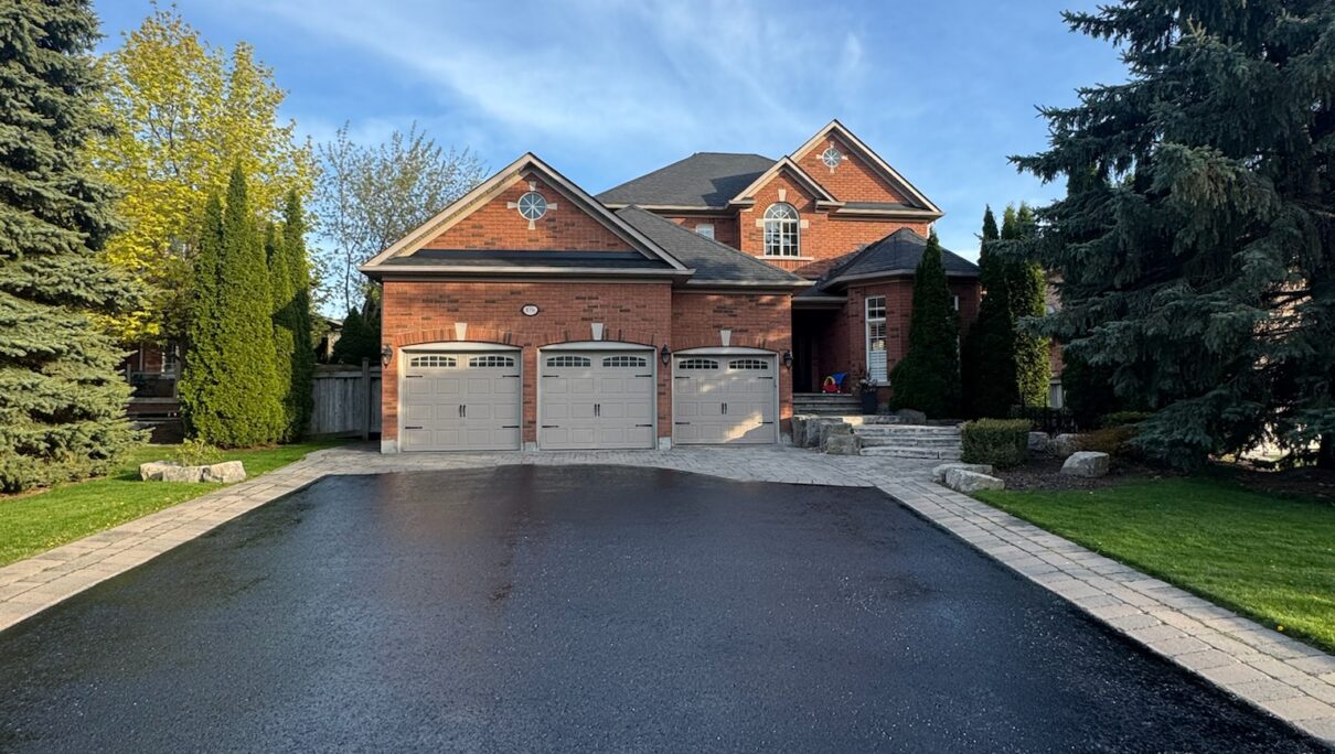 How Much Does Driveway Sealing Cost in the GTA?